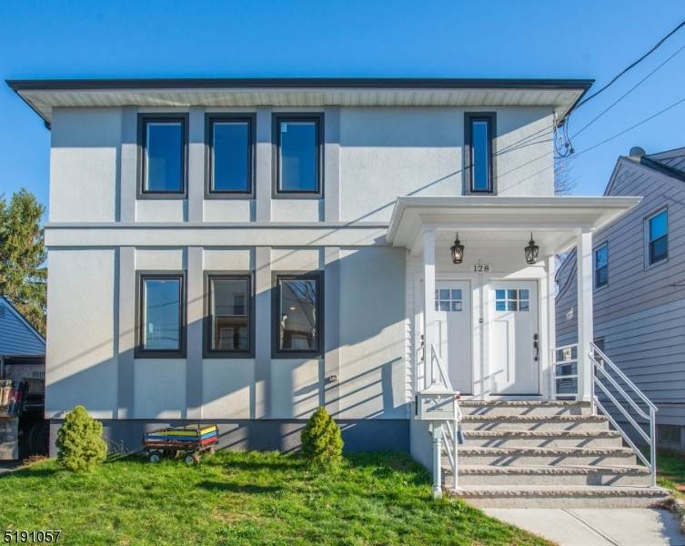 128 Beech St - Photo 1