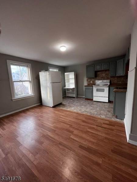 45 Madison St - Photo 1