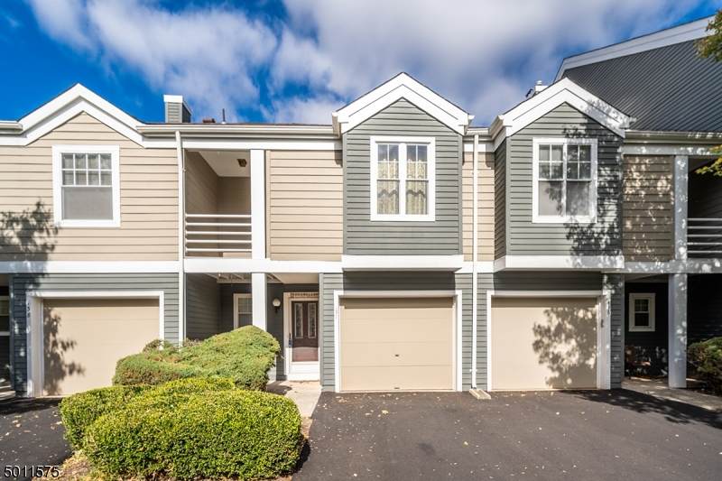 137 Bonney Ct - Photo 1