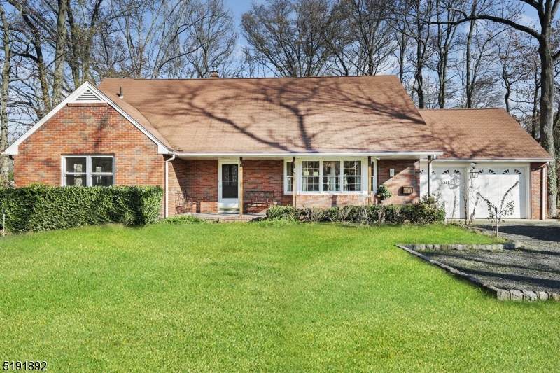 1311 Martine Ave - Photo 1