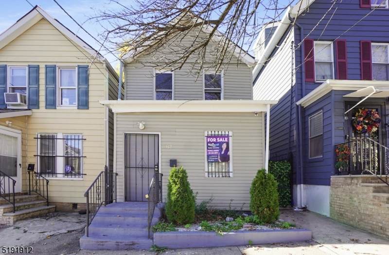 87 Winans Ave - Photo 1