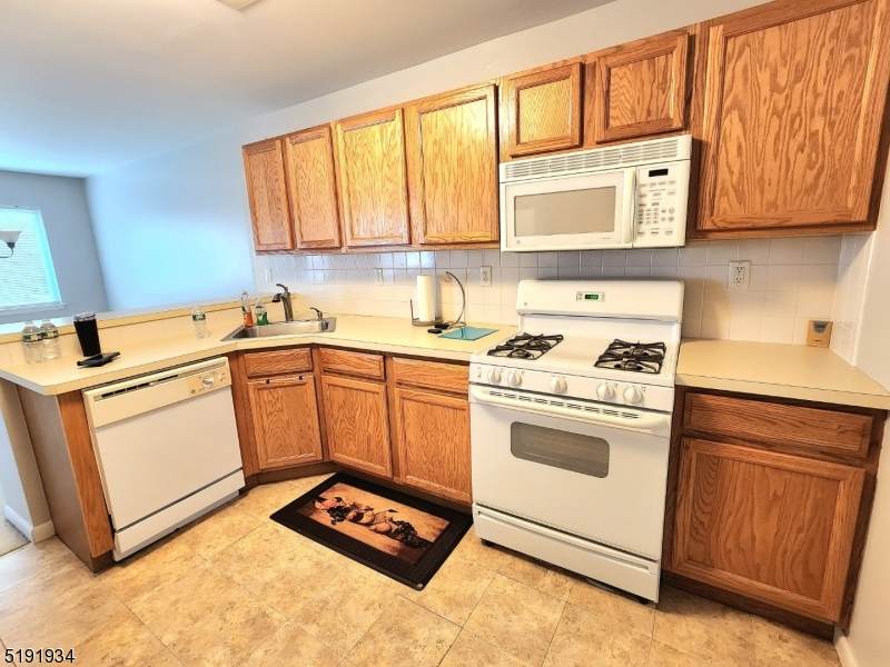 14 Wind Meadow Trl - Photo 1