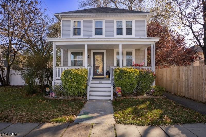 1569 Church St - Photo 1