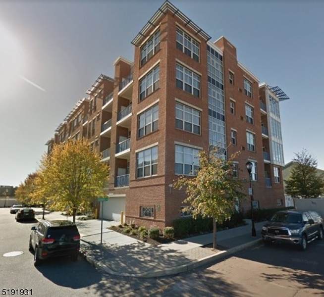 3 Greenwich Dr - Photo 1