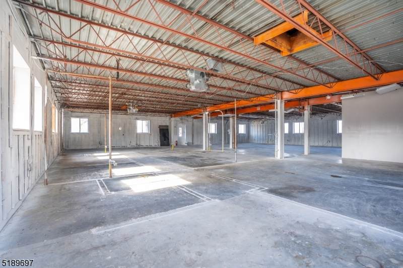 1020 Galloping Hill Rd - Photo 1