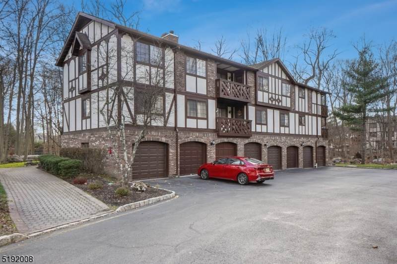 2305 Hemingway Ln - Photo 1