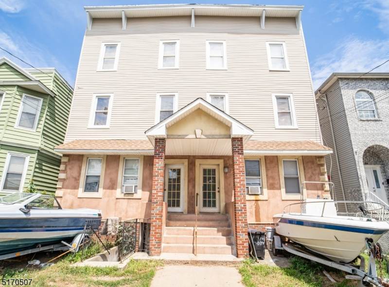 195 Sylvan Ave - Photo 1