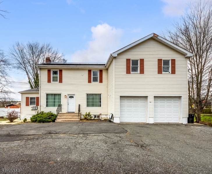 208 Mount Pleasant Ave - Photo 1