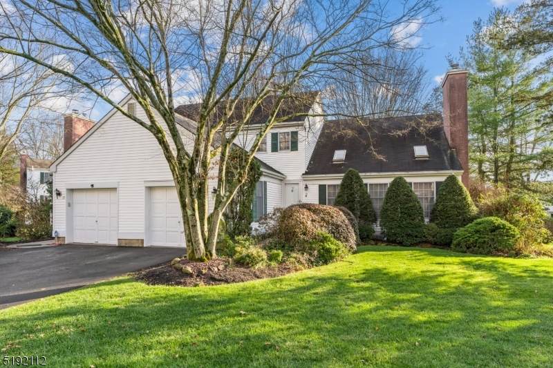 19 Hampton Ct - Photo 1
