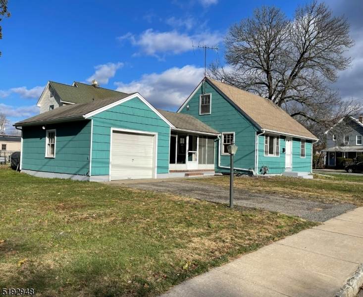 14 Arlington Pl - Photo 1