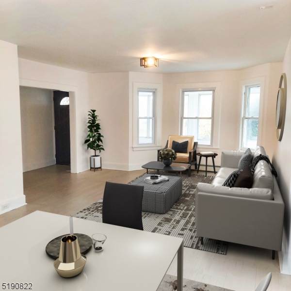 88 Greenwood Ave - Photo 1