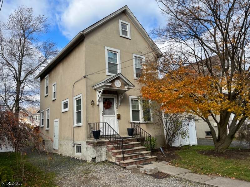 448 W Broad St - Photo 1