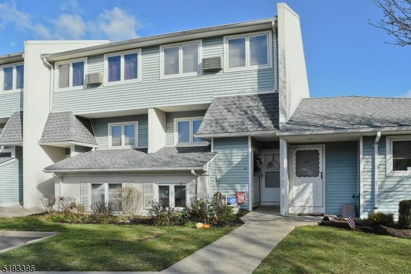 72 Highland Way - Photo 1