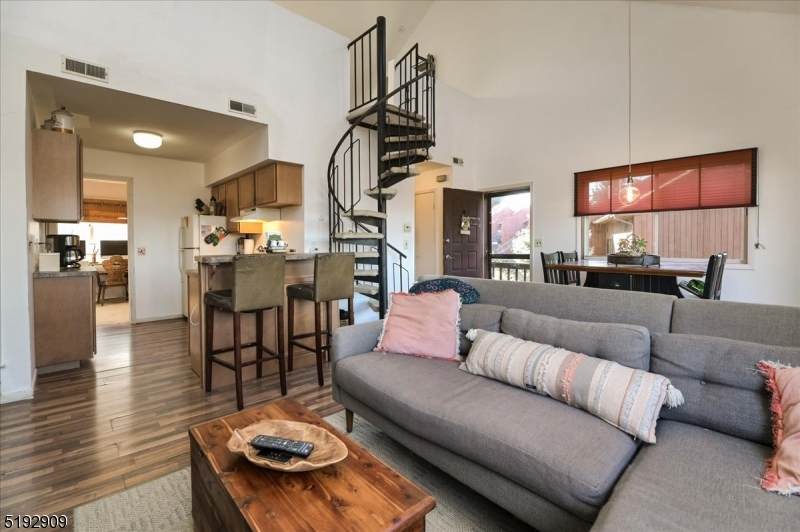 3 Squaw Valley Ct - Photo 1
