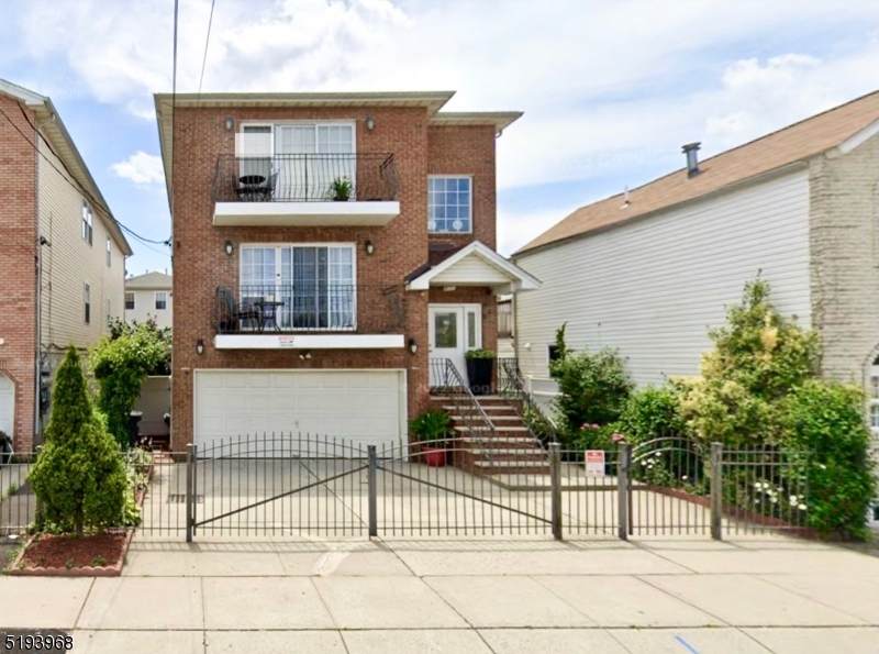 210 Astor St - Photo 1