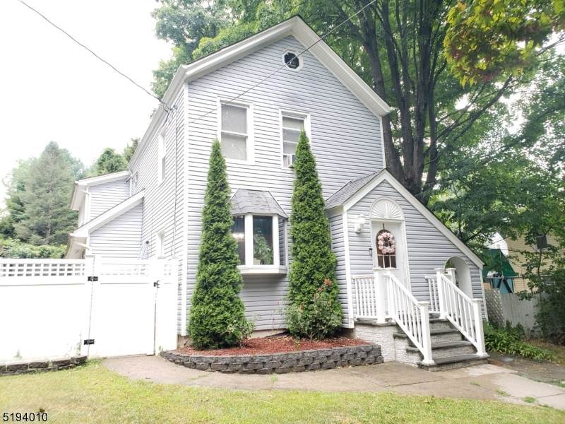 56 N Western Ave - Photo 1