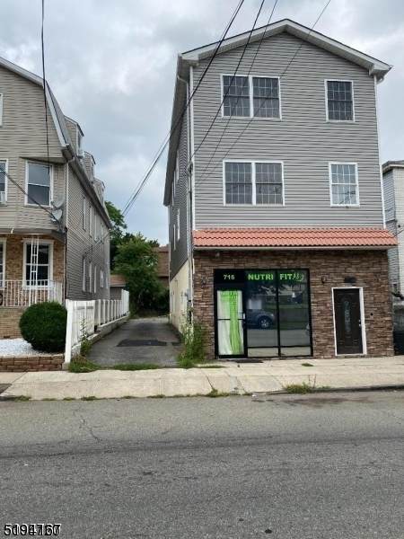 715 Summer St - Photo 1