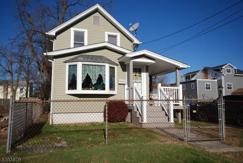 15 Jackson St - Photo 1