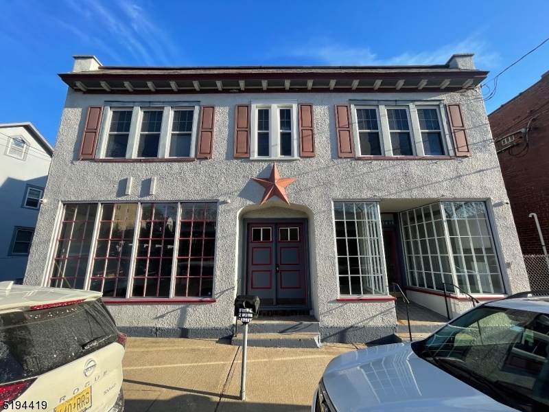 109 William St - Photo 1