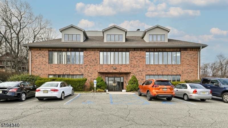 15 Kiel Ave - Photo 1