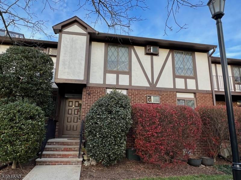 73 Farm Rd - Photo 1