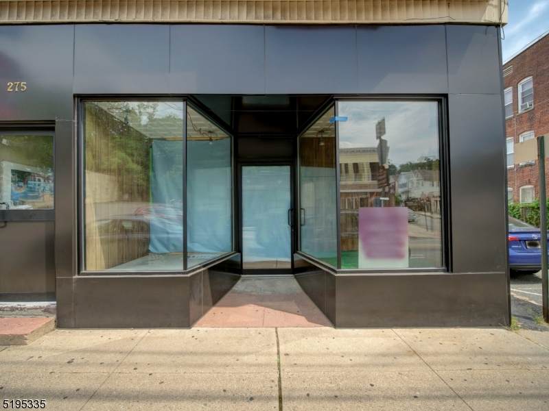 275 Main St - Photo 1