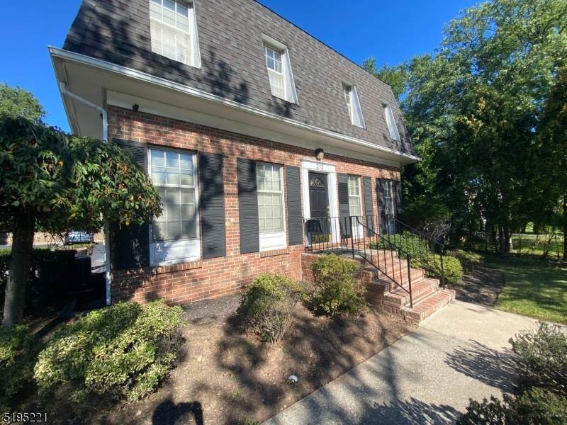 212 Pompton Ave - Photo 1