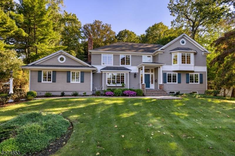 7 Byron Rd - Photo 1