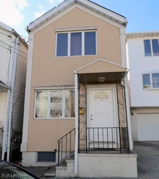 87 Main St - Photo 1
