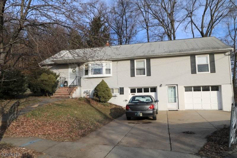 95 Thomas St - Photo 1
