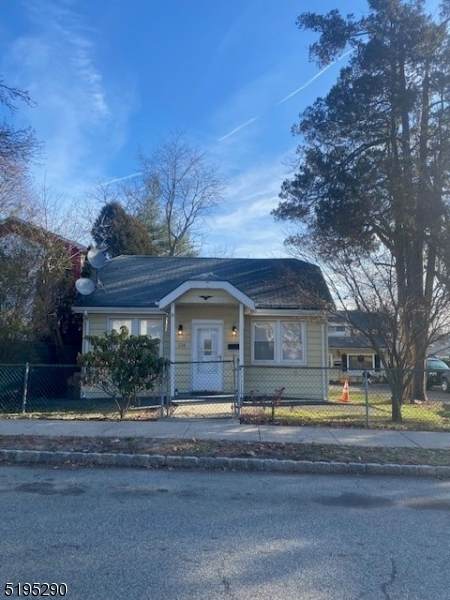 226 Kingston Rd - Photo 1