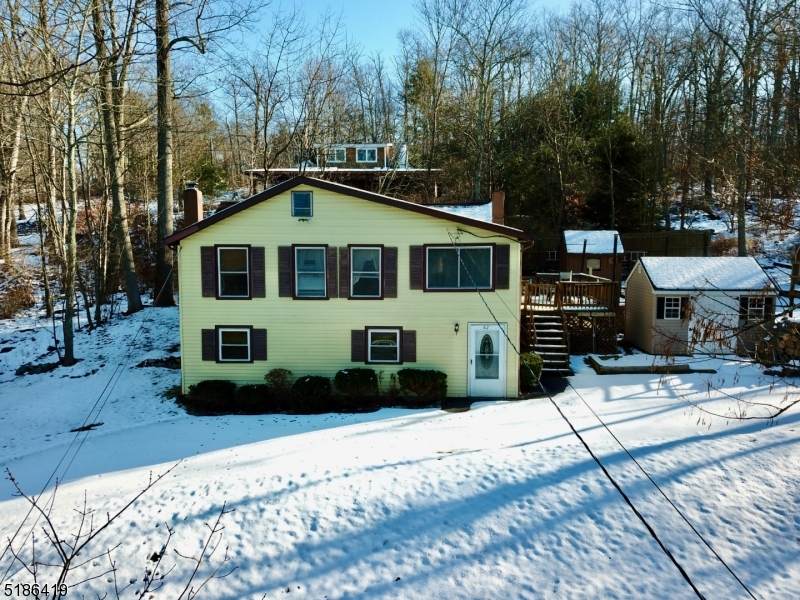 62 Cottage Ave - Photo 1