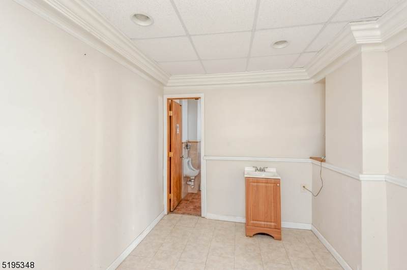 731 S 10Th St - Photo 1