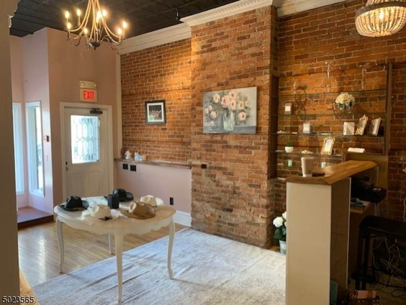 188 Spring St - Photo 1