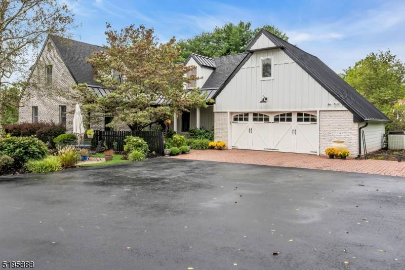 519 Farmersville Rd - Photo 1