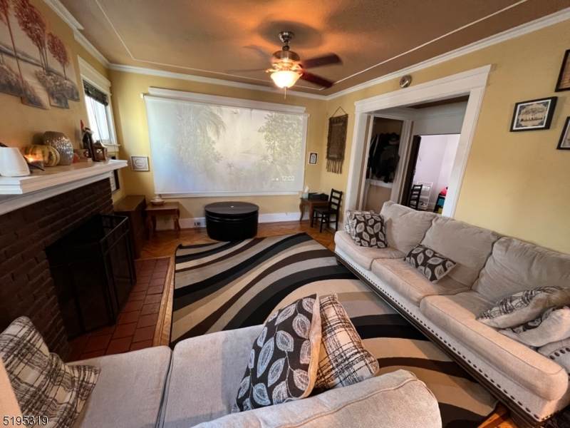 17 Beechwood Pl - Photo 1