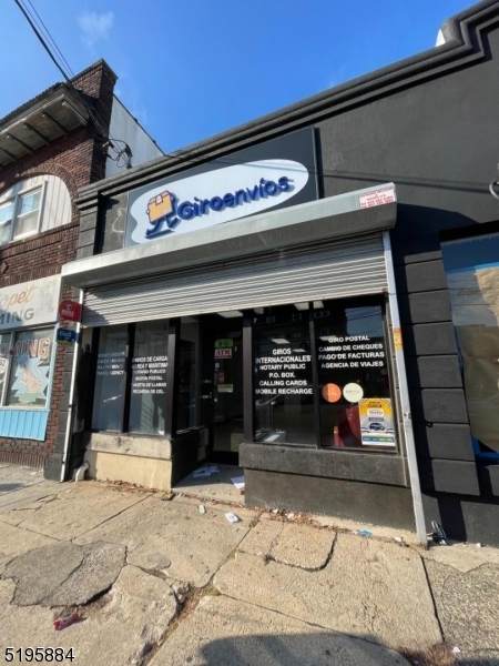 605 S Broad St - Photo 1