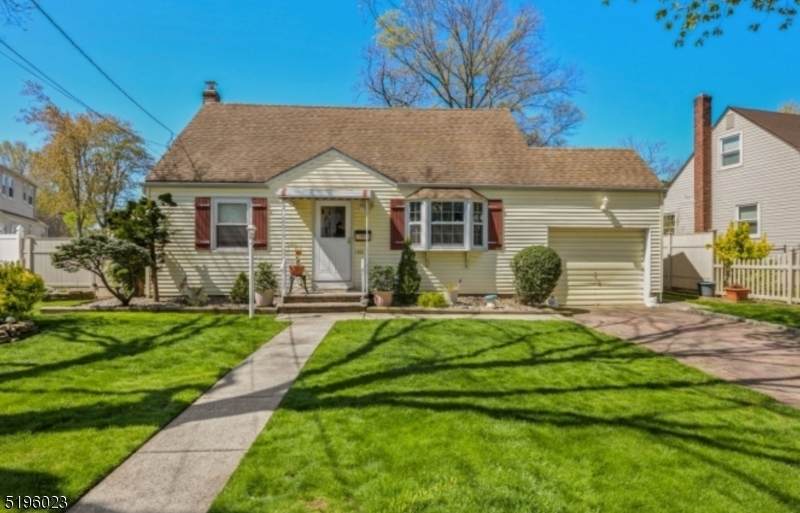 1301 Sunnyfield Dr - Photo 1