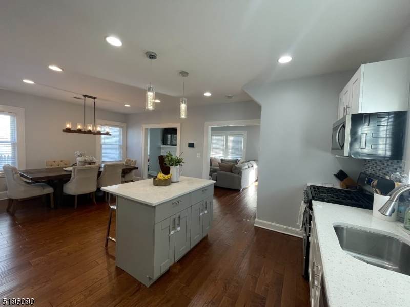 159 Maple St - Photo 1