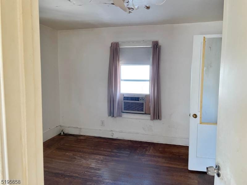 316 Demorest Ave - Photo 1