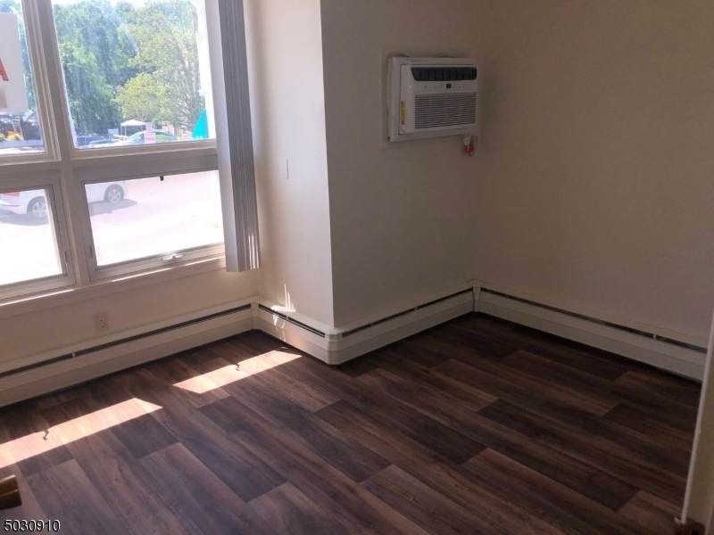 543 Valley Rd - Photo 1