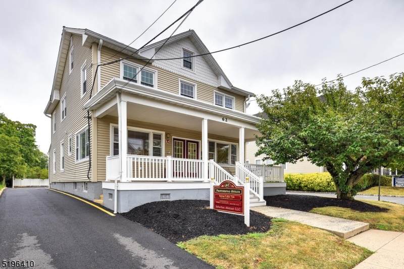 62 Grove St - Photo 1