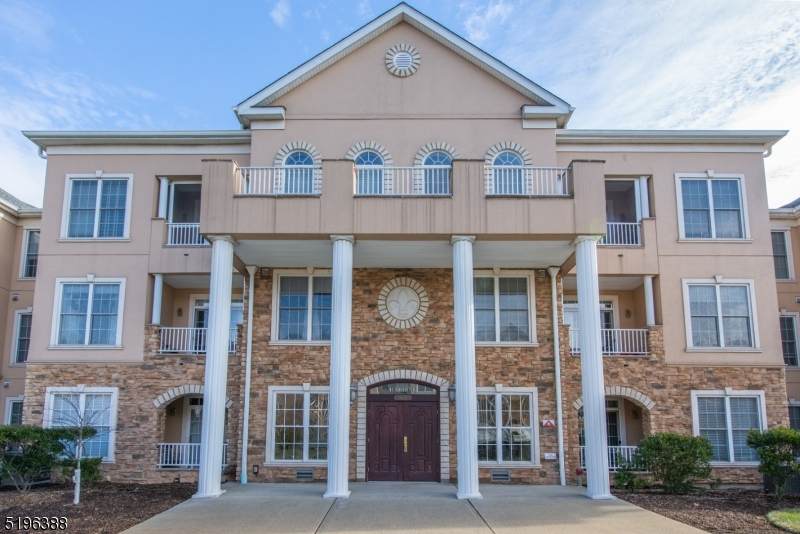 2306 Johnson Dr - Photo 1