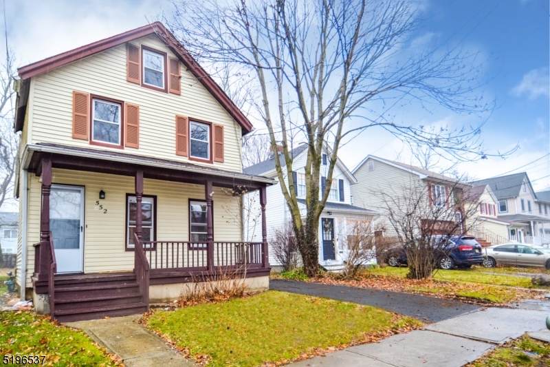 552 W Broad St - Photo 1