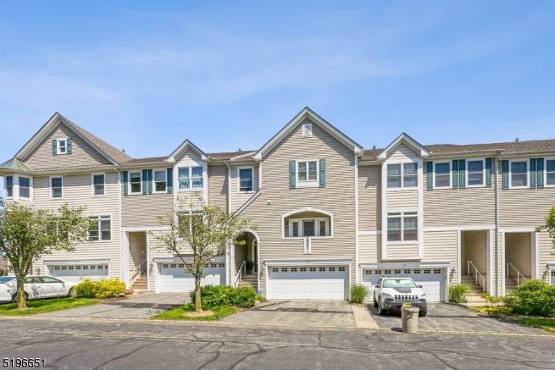 24 Catamaran Ct - Photo 1