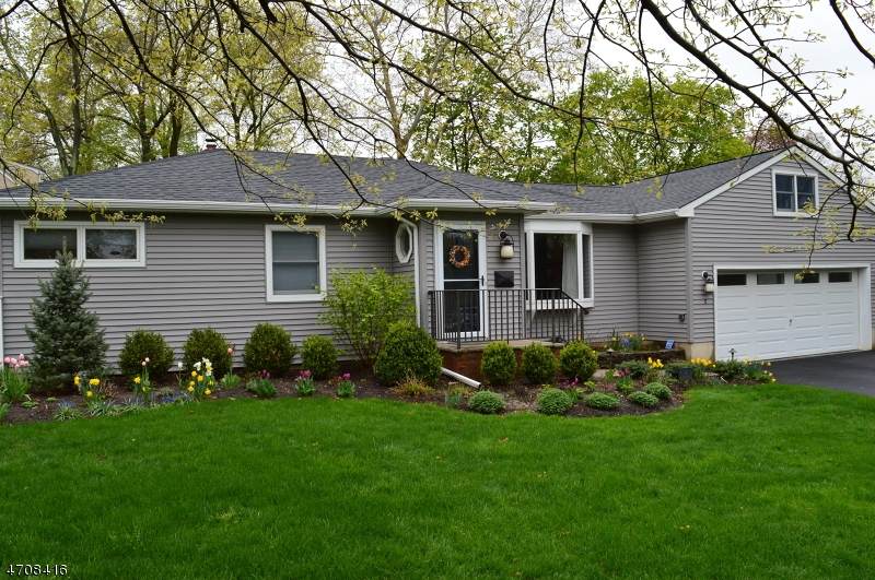 2 Burnet Road - Photo 1