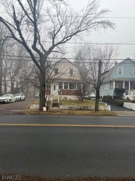1842 W 7Th St - Photo 1