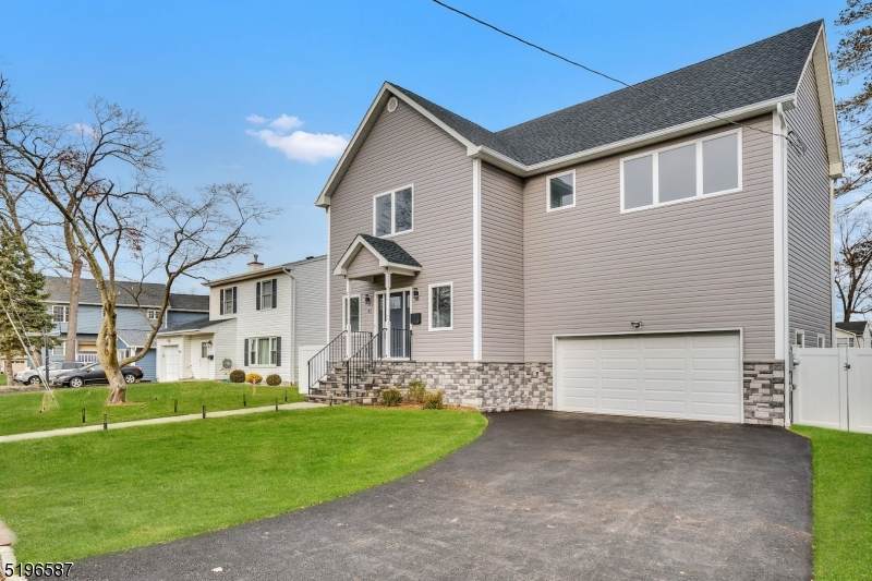 42 Aldine Rd - Photo 1
