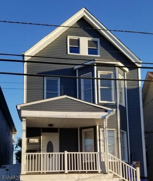 130 Chestnut St - Photo 1
