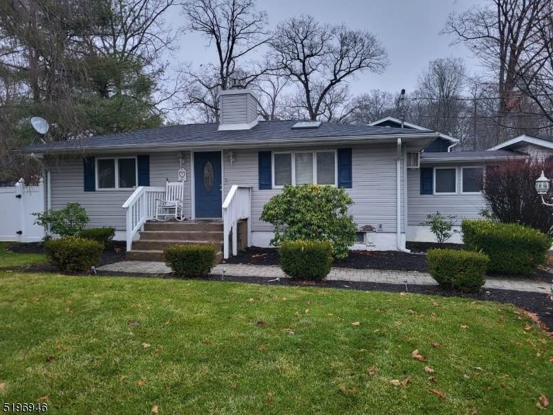 7 Poplar Tree Ln - Photo 1